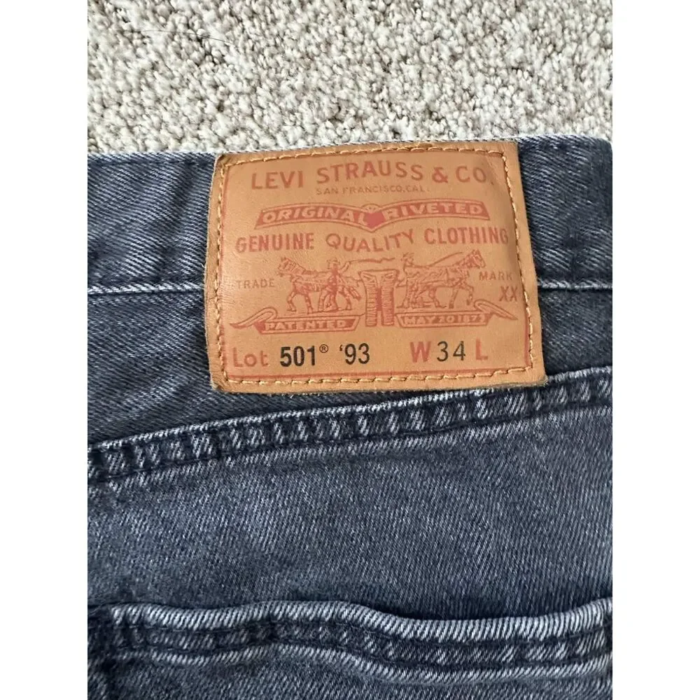 Levi's 501 '93 Women's Cutoff Shorts 7 inch inseam Size 34 - Picture 4 of 8